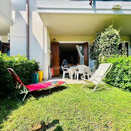 Perseo Apartment - 200M Dal Lago Di Garda Sirmione Eksteriør billede