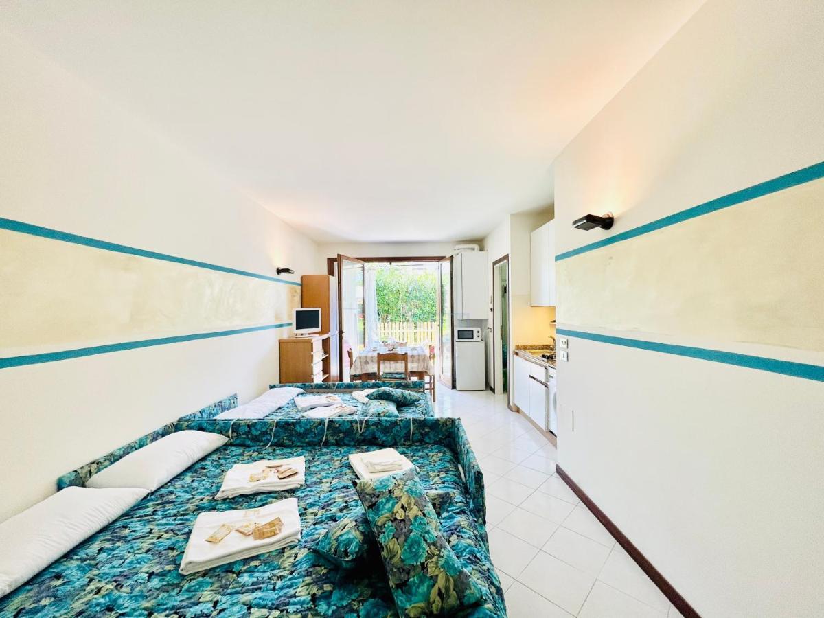 Perseo Apartment - 200M Dal Lago Di Garda Sirmione Eksteriør billede