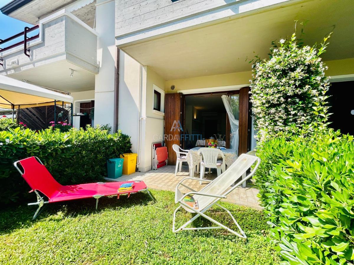 Perseo Apartment - 200M Dal Lago Di Garda Sirmione Eksteriør billede